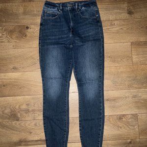 Good American Good Legs stretch skinny jeans size 10/30
